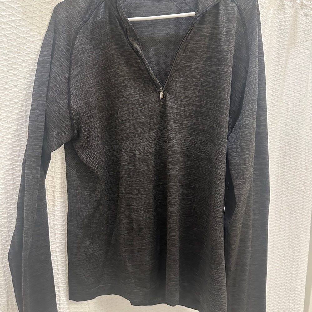 Lululemon Men’s Zip-Up/Quarterzip